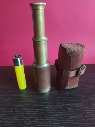 Catalejo antiguo latón y cuero con funda