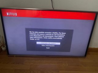 Televisor Panasonic Negro y Plata