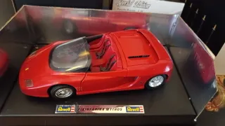 Revell Ferrari Mythos 1/18