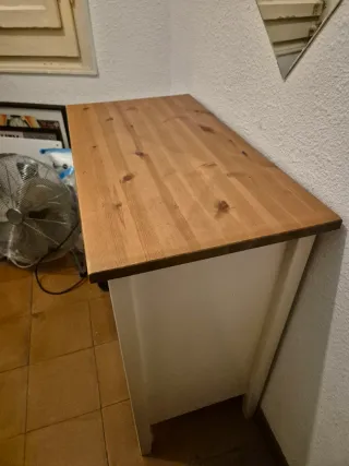 Estantería madera blanca y marrón