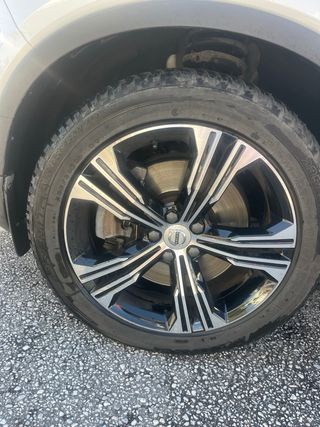 Neumático de fricción Volvo XC40 incl llantas Rdes