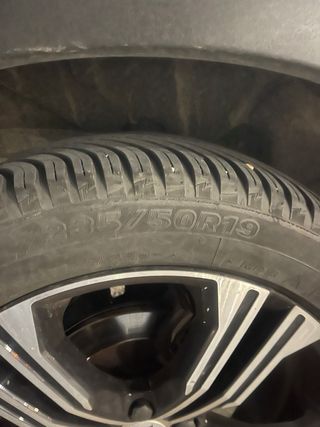 Neumático de fricción Volvo XC40 incl llantas Rdes