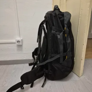 Mochila Berghaus Negra 55l mujer