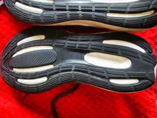 Zapatillas Adidas Negras y Rosas