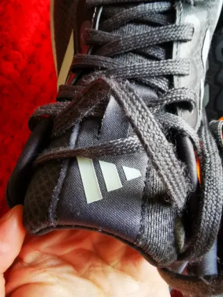 Zapatillas Adidas Negras y Rosas