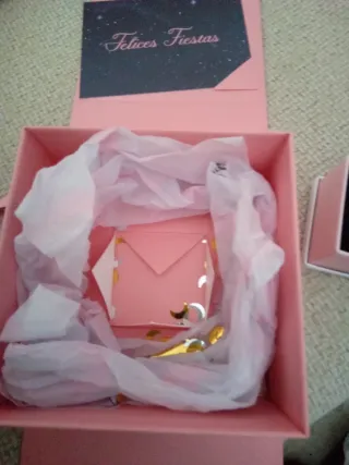 Caja de regalos ,nuevo