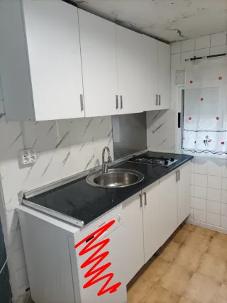 Muebles de Cocina Blancos y Negros