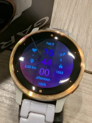 Reloj Garmin Venu 2S Blanco  (correa a estrenar)