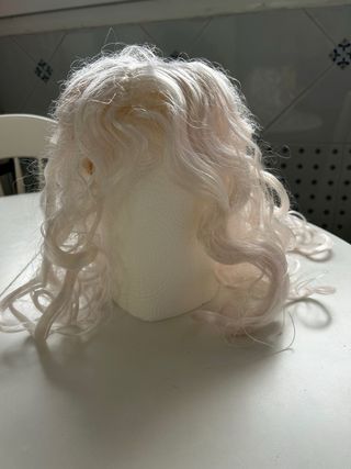 Peluca rizada blanca