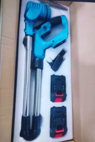 Cortacésped Eléctrico + Desbrozadora + 2 Baterías