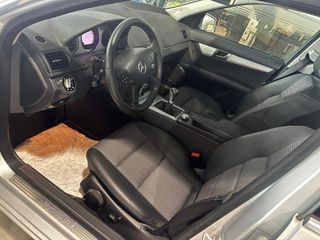 Mercedes-Benz Clase C 2010