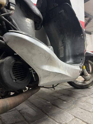 Kymco Vitality 50cc Scooter Negra