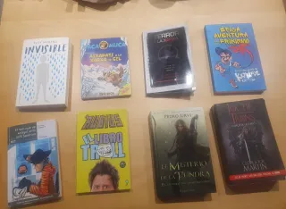 Libros varios.