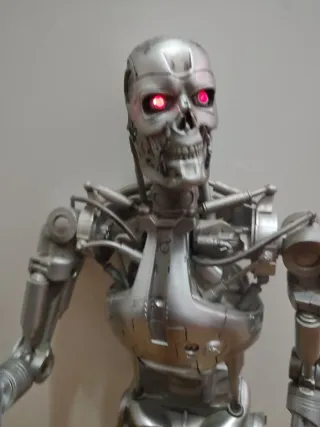 Figura Terminator Neca