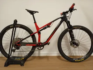 29"Mountain bike full suspensión carbon