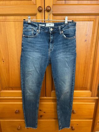 Pantalón Pitillo Mango Talla 38 Azul