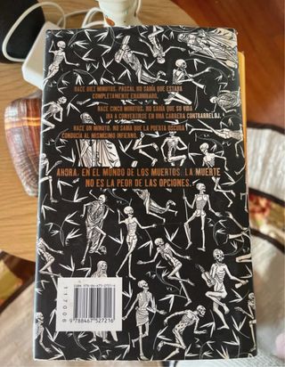 La puerta oscura. El viajero