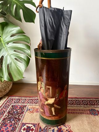 Paragüero vintage de metal