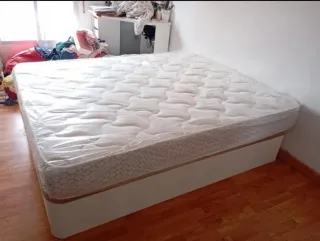 Canapés y colchones nuevos