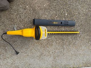 Cortasetos Garland HNS52