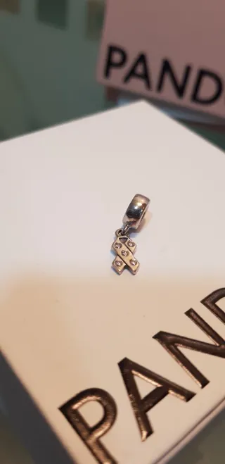 Lote 5 Charms Pandora Corazón, Llave, Lazo