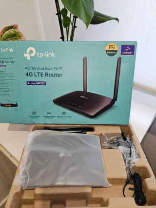 Router TP-Link Archer MR202 4G LTE AC750