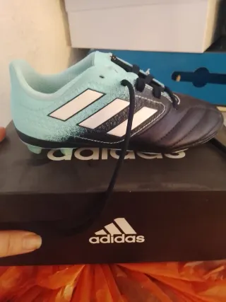 Tenis Adidas Futbol Talla 30