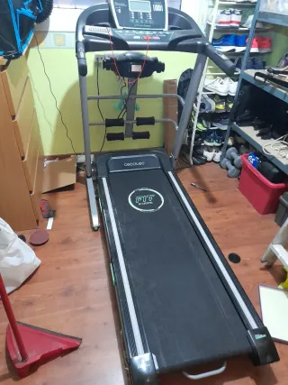 Cinta de correr Cecotec Fit