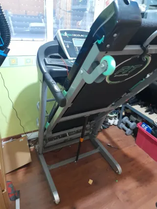 Cinta de correr Cecotec Fit