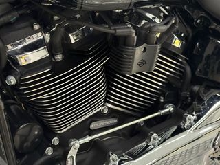 HARLEY DAVIDSON SPORT GLIDE