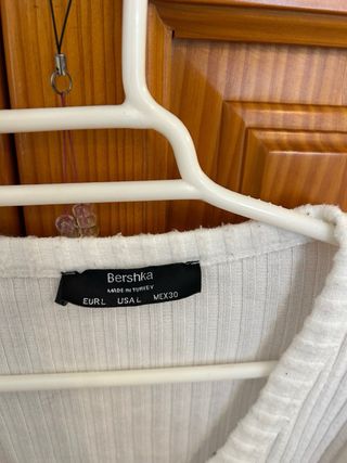 Jersey Bershka Talla L Blanco