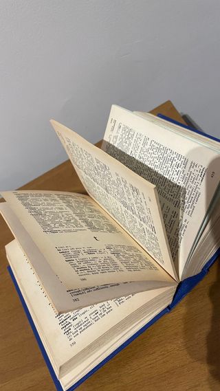 Diccionarios pequeños Francés- Inglés-Latín