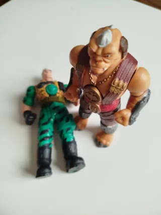 Figuras Pequeños Guerreros Lucha