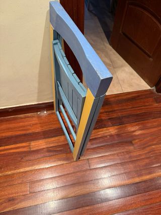 3 sillas plegables de madera