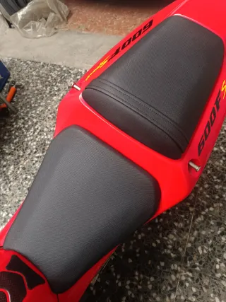 Honda CBR 600F Sport  VENTA O CAMBIO por custom