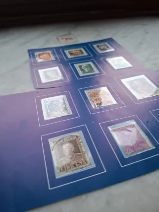 Lotto francobolli ITALIA