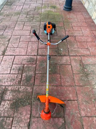 Desbrozadora de gasolina