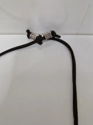 Collar cuero ajustable con charms