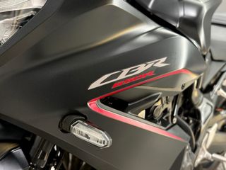HONDA CBR 650 R