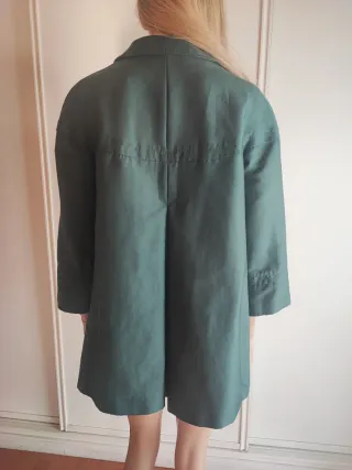 Gabardina Zara tres cuartos evasé M
