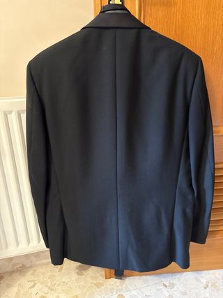 Esmoquin negro hombre