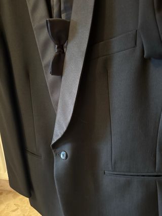 Esmoquin negro hombre