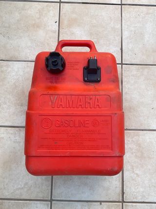 Depósito Gasolina Yamaha 25L