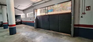 PLAZA DE GARAJE EN EL CENTRO DEL RINCÓN.