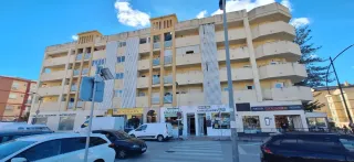 PLAZA DE GARAJE EN EL CENTRO DEL RINCÓN.