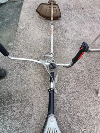 Desbrozadora de gasolina