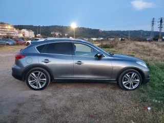Infiniti QX50 2016