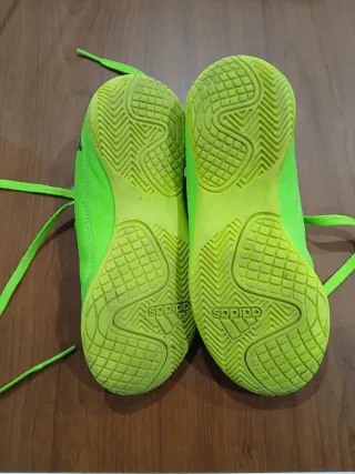 Zapatillas fútbol sala infantiles Adidas T30