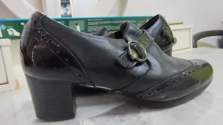 Zapatos de tacón negros