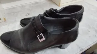 Zapatos de tacón negros